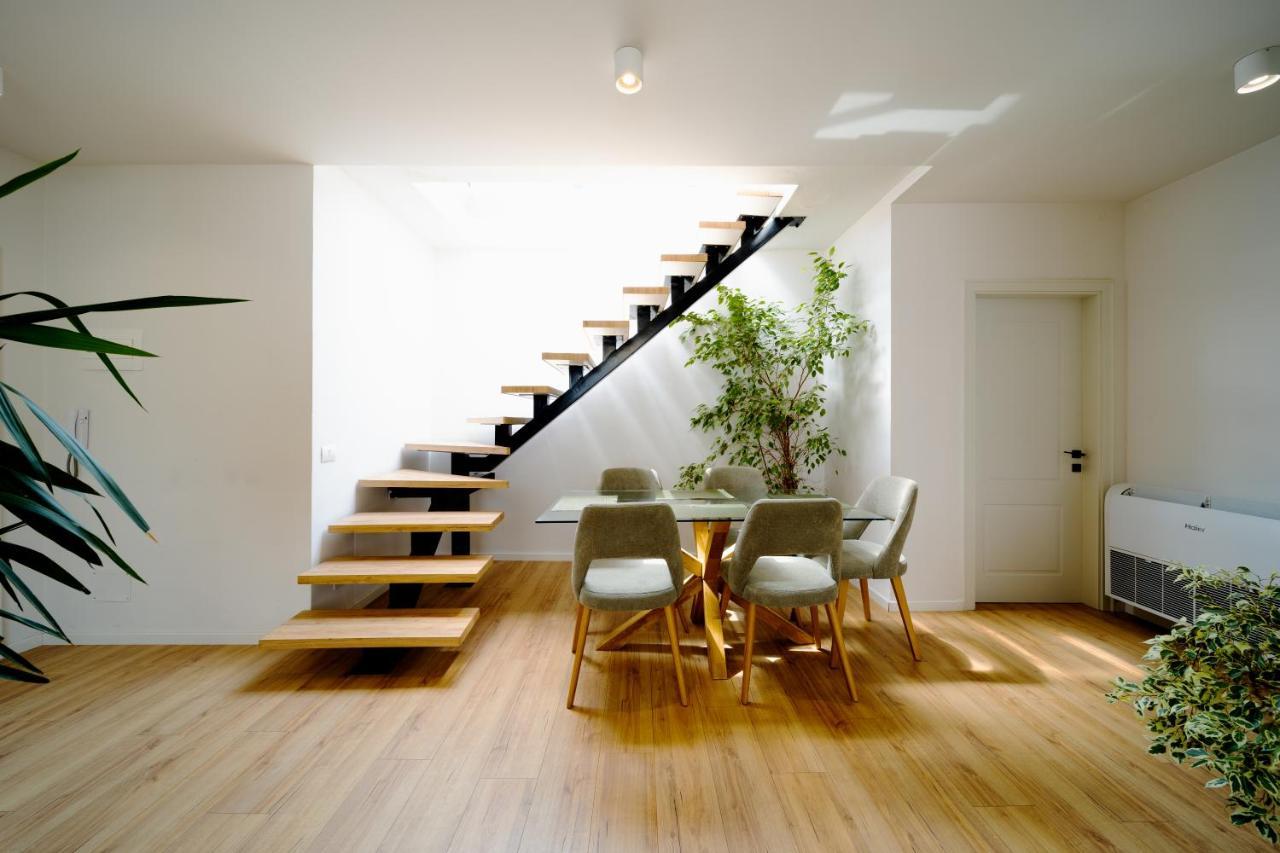 Square Luxury Penthouse Tirana