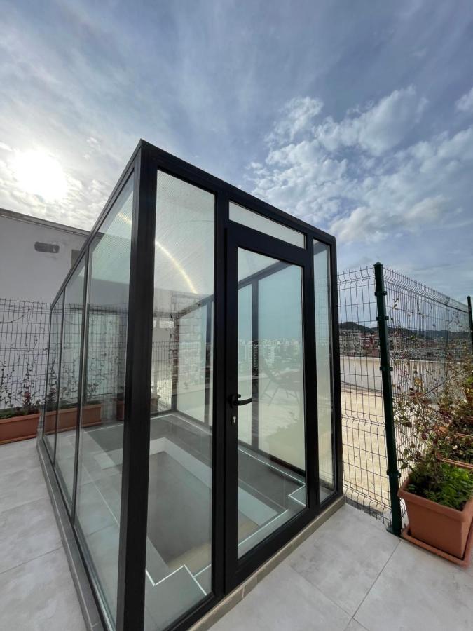 Apartament Square Luxury Penthouse Tirana